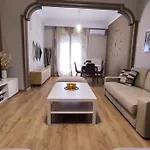 Project Leni 239 סלוניקי